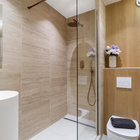 شقة Loft With Cinema, Modern Just Minutes From Monaco بوزولي